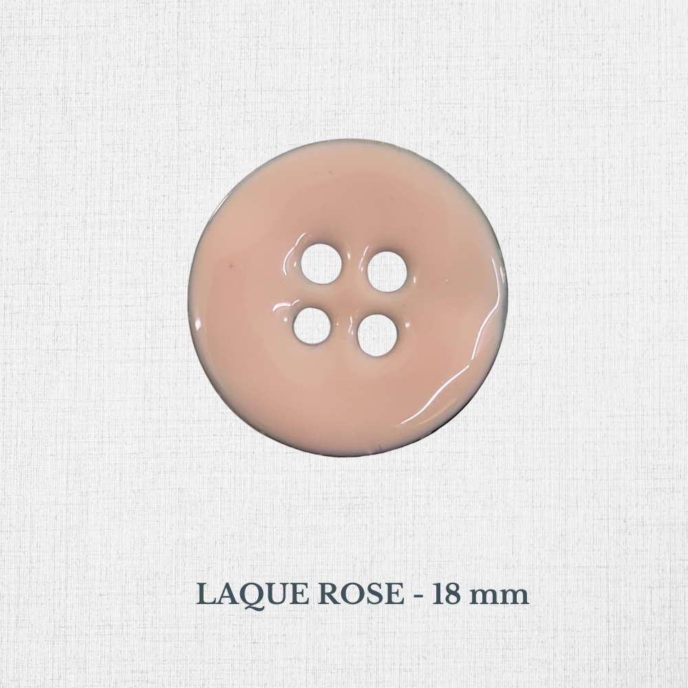 Boutons en nacre jaunes, rouges et rose en 18 à 22 mm