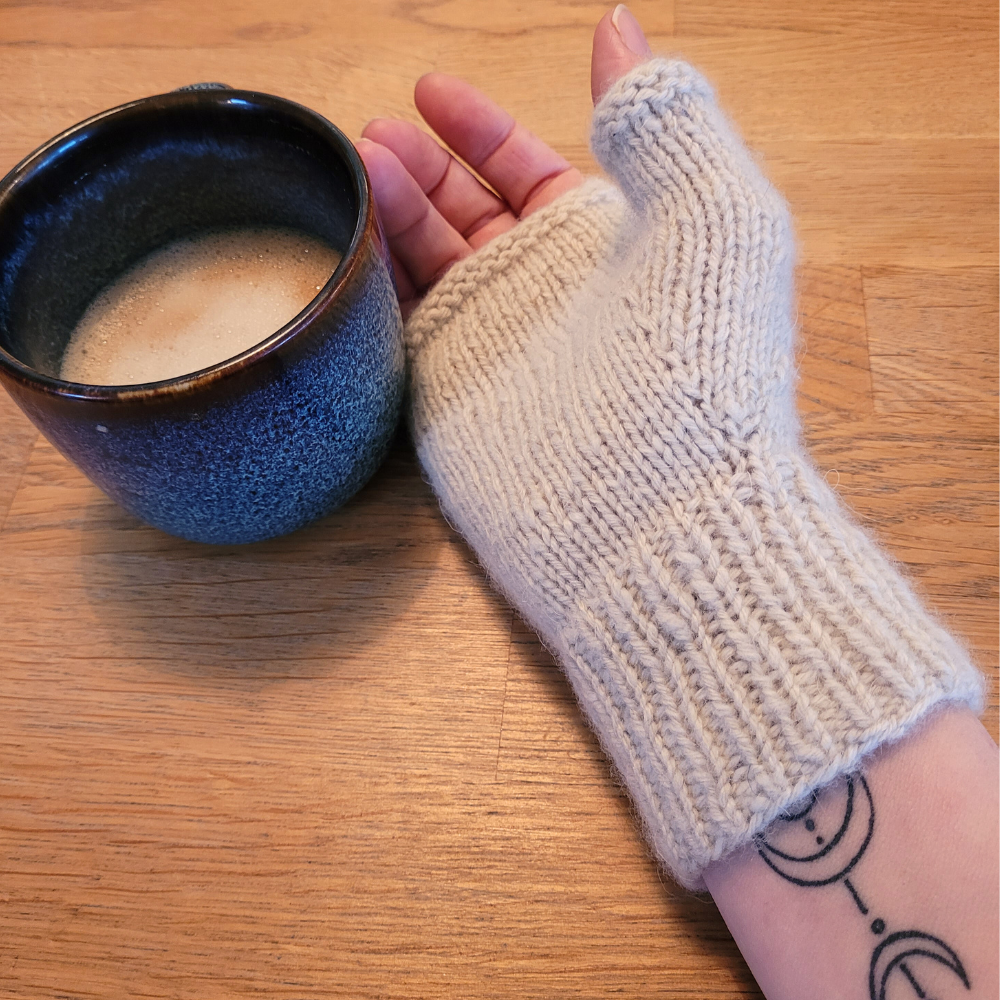 Carol Mittens - DK Yarn