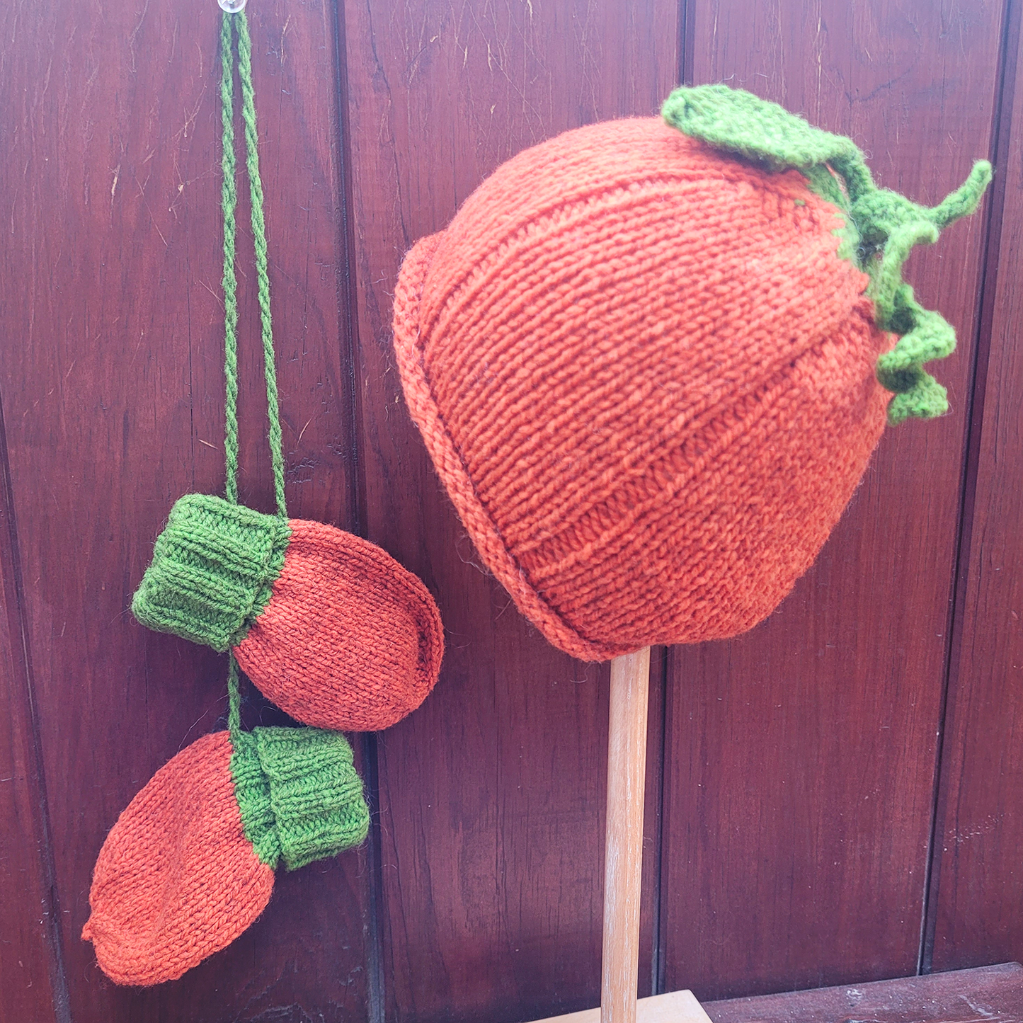 Pumpkin Beanie & Mittens
