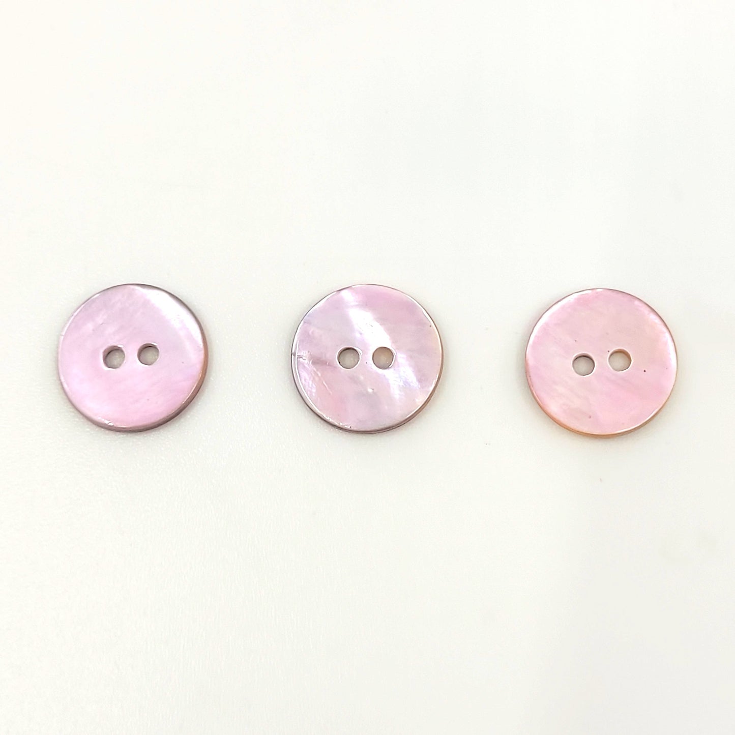 Boutons en nacre Akoya - Petites tailles