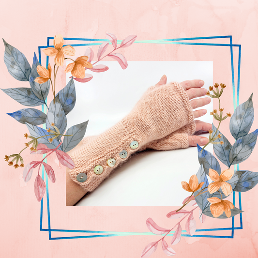 Pattern - Amantine mittens
