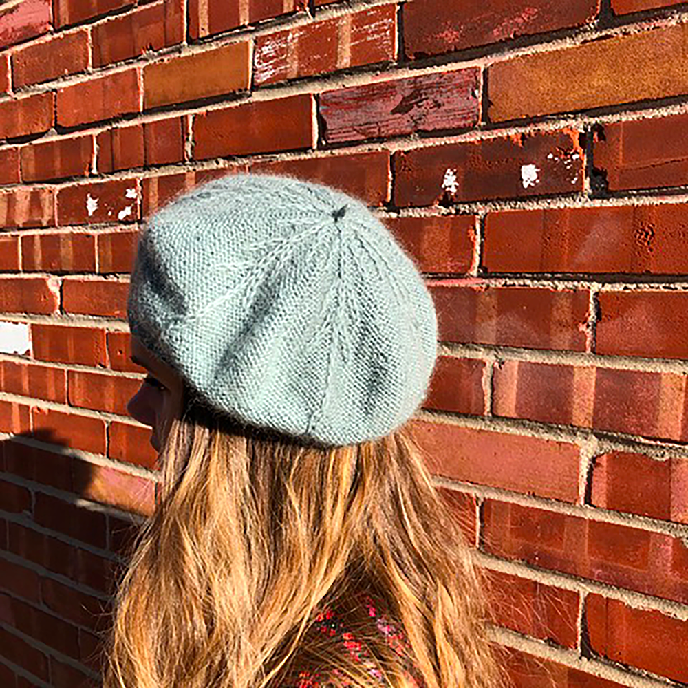 Pattern - Frost Flower Beret ~ Free online tutorial!