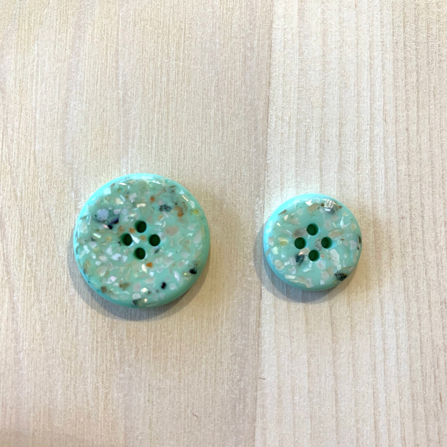 Boutons recyclés en polyester