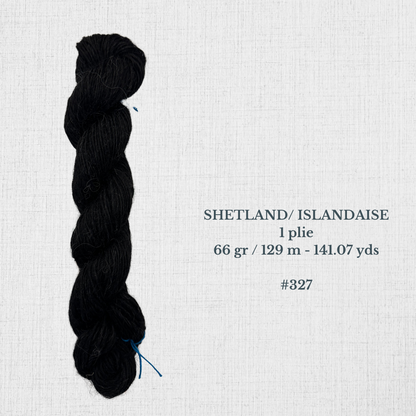 Hand-spun wool by Le Mouton Polaire