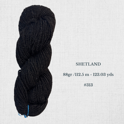 Hand-spun wool by Le Mouton Polaire