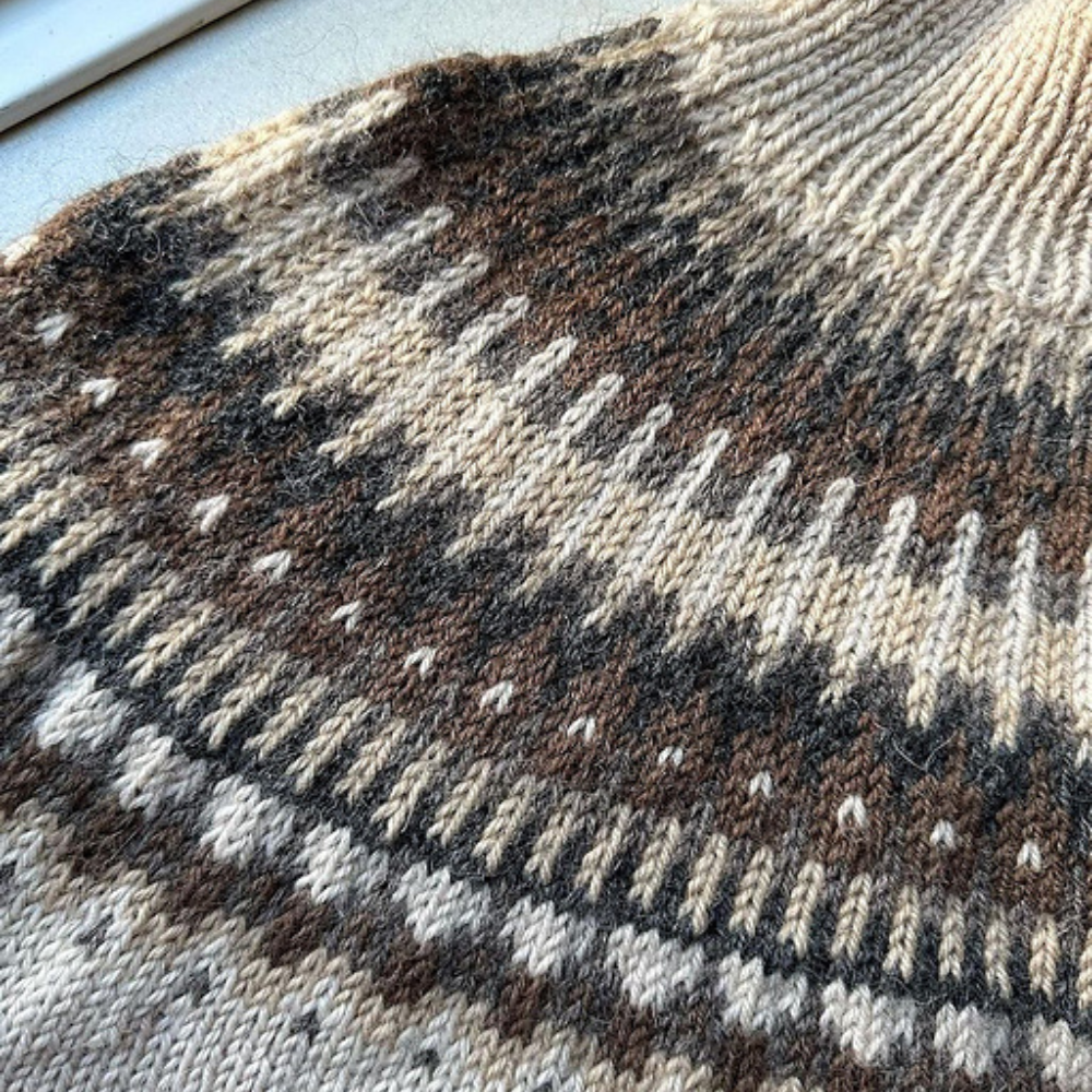 Cours en ligne : Le pull Céleste - Série Les Quatre Saisons PetiteKnit