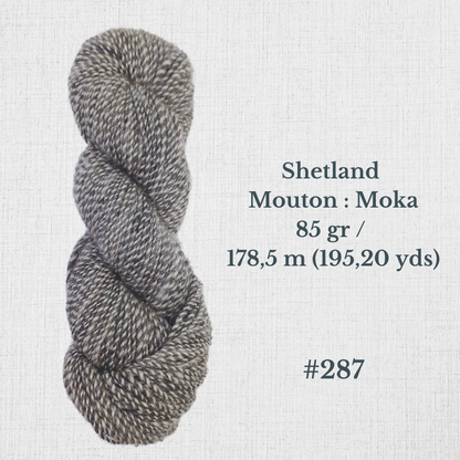 Hand-spun wool by Le Mouton Polaire