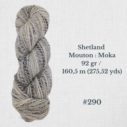 Hand-spun wool by Le Mouton Polaire