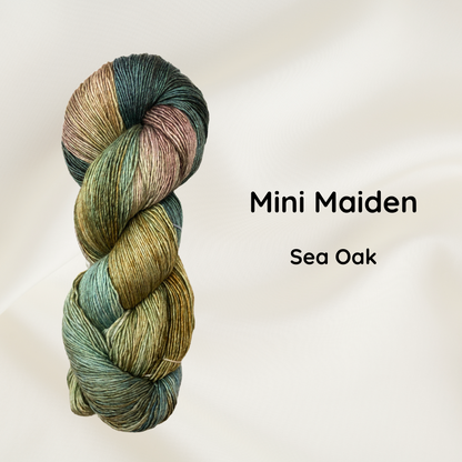 Mini Maiden par HandMaiden