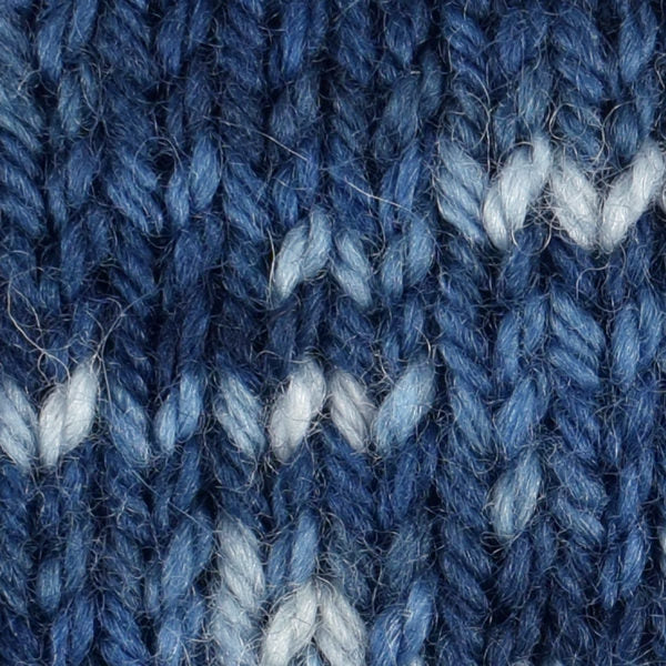 Tree wool by Fleece Artist - Hand Dyed fingering yarn 