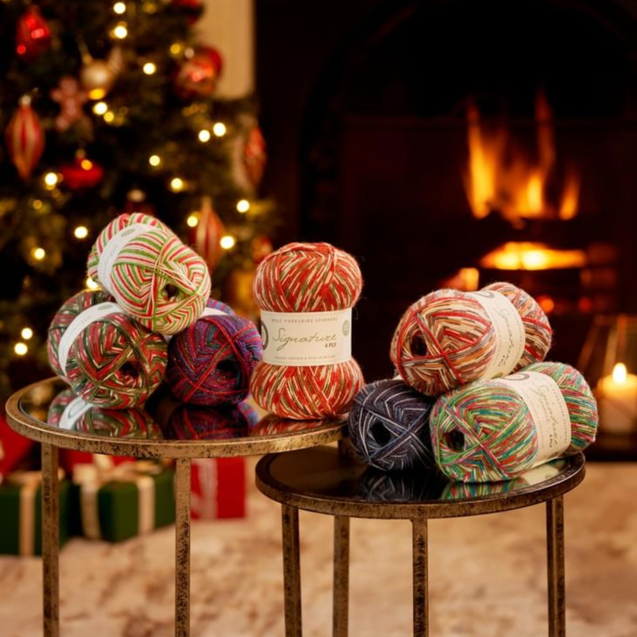 West Yorkshire Spinners - Signature 4 ply - Collection Noël